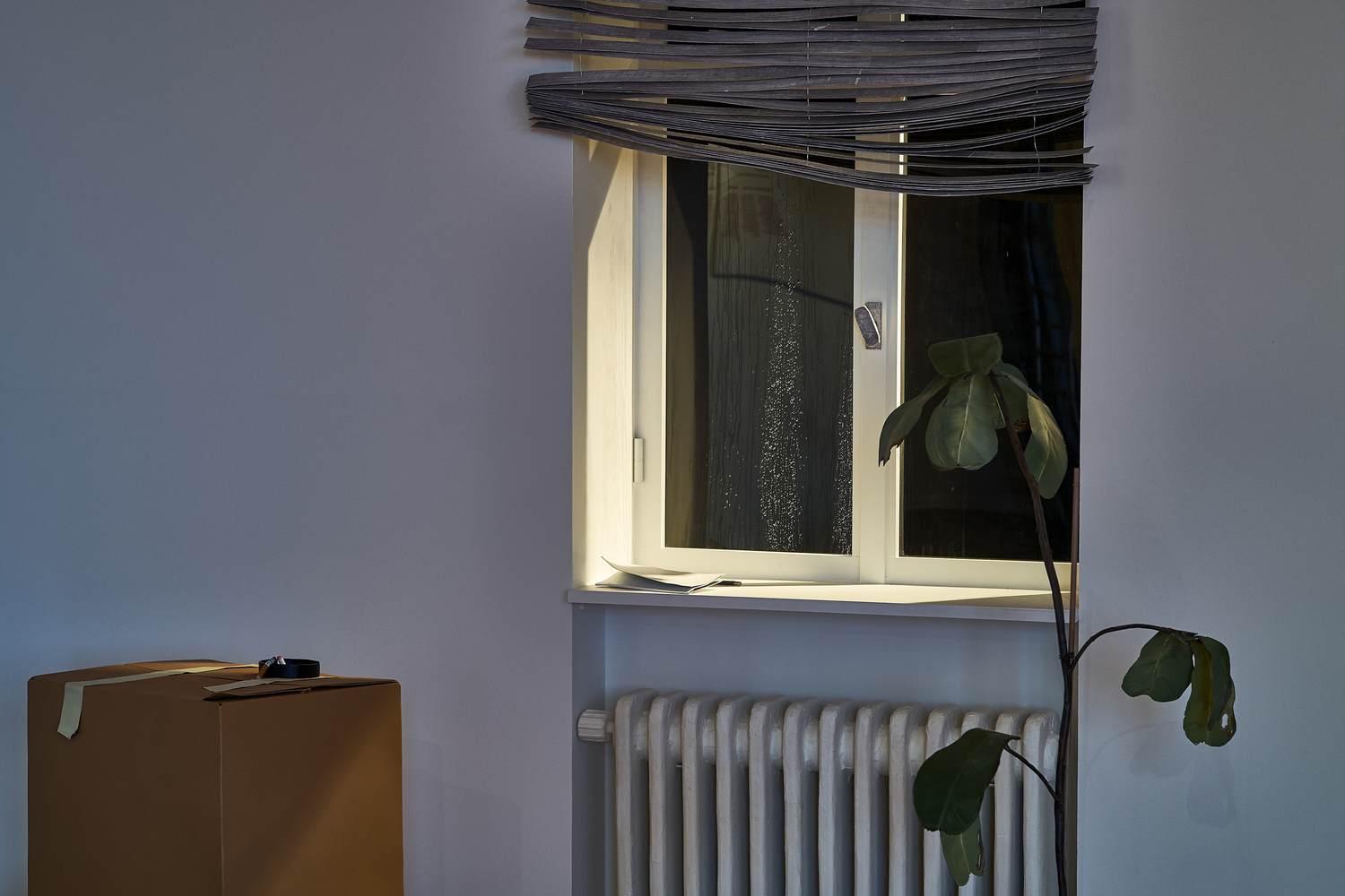 Alvaro Urbano ‚Hands as Drawers‘ 2019.