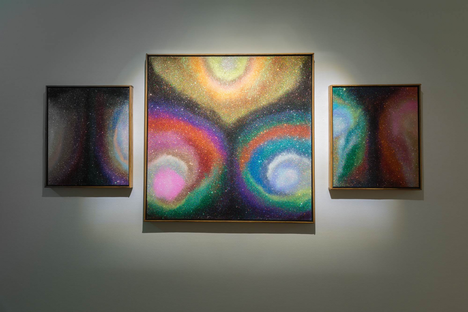 Nika Fontaine ‚Akash 1‘ ‚Akash 6‘ ‚Aleph-Shin-Mem‘ (install view) 2017.