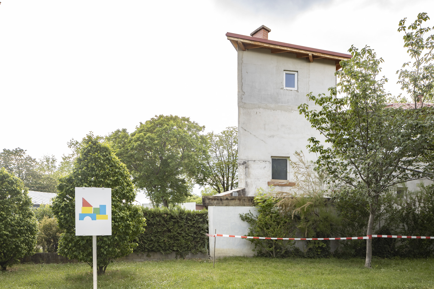 Wandertag with Julischka Stengele ‚Sehenswürdigkeiten – Ansichten von Favoriten‘ (installation view) 2021.