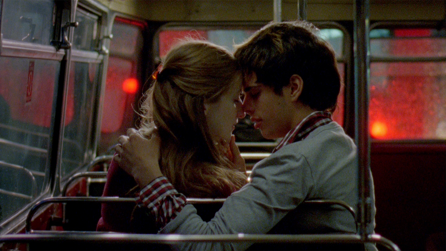 Melanie Manchot ‚Kiss‘ (video still) 2009.