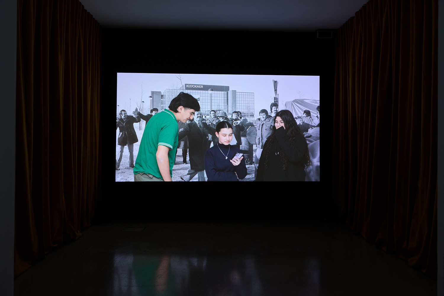 Anna Witt ‘BOND’ (installation view) 2023.