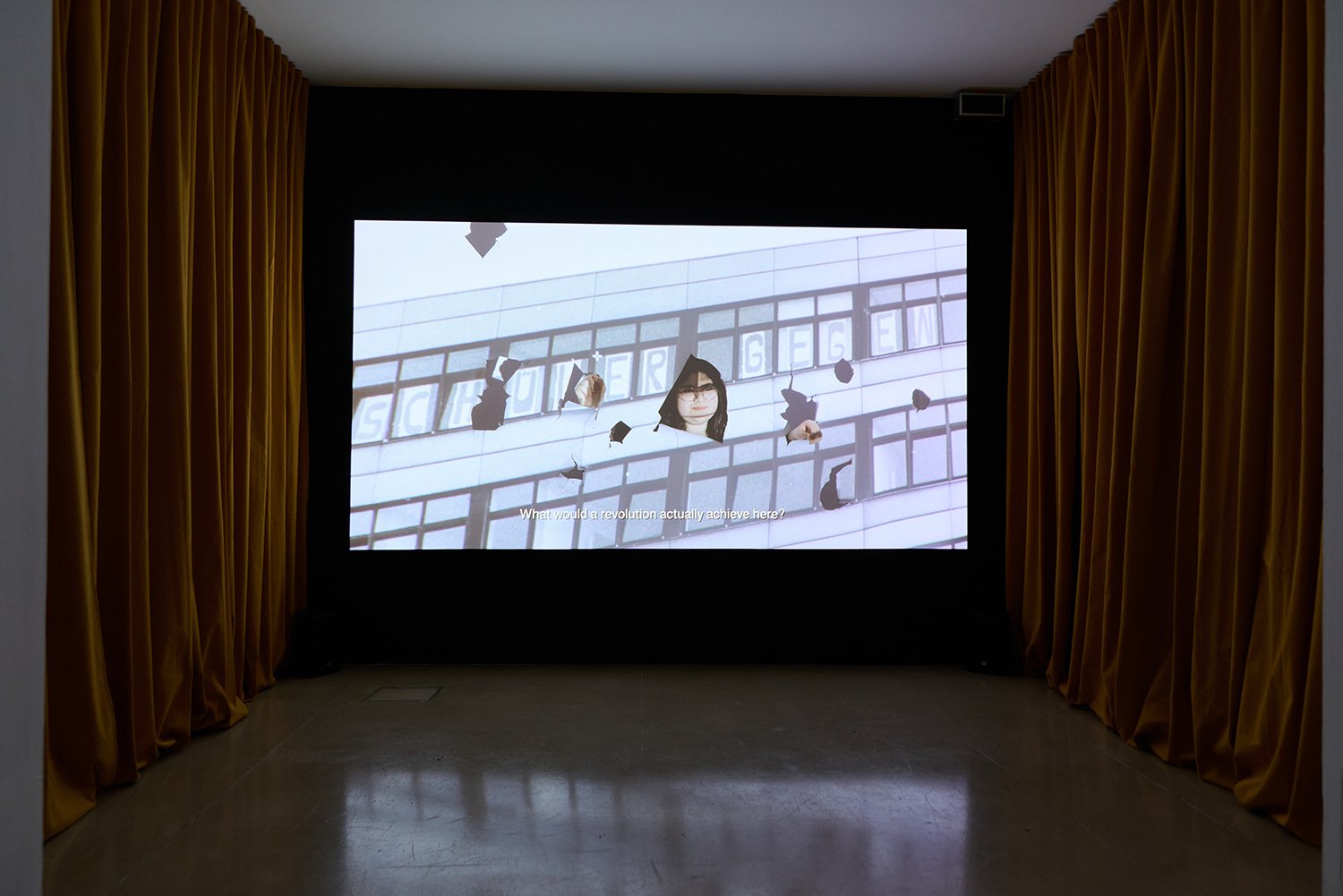 Anna Witt ‘BOND’ (installation view) 2023.