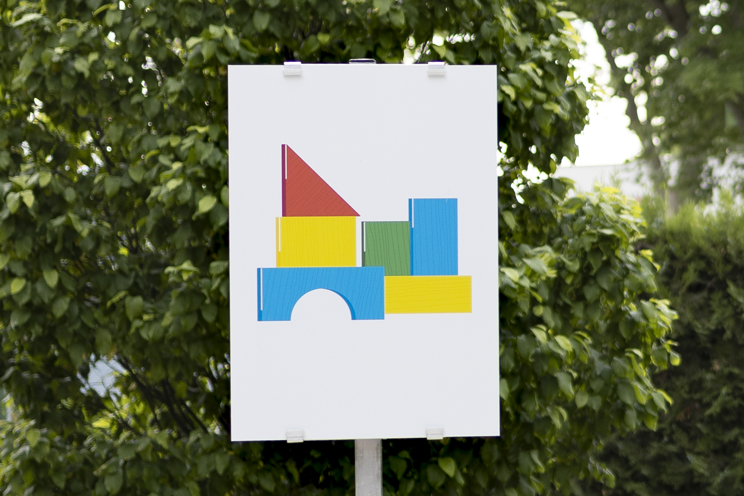 Wandertag with Julischka Stengele ‚Sehenswürdigkeiten – Ansichten von Favoriten‘ (detail) 2021.