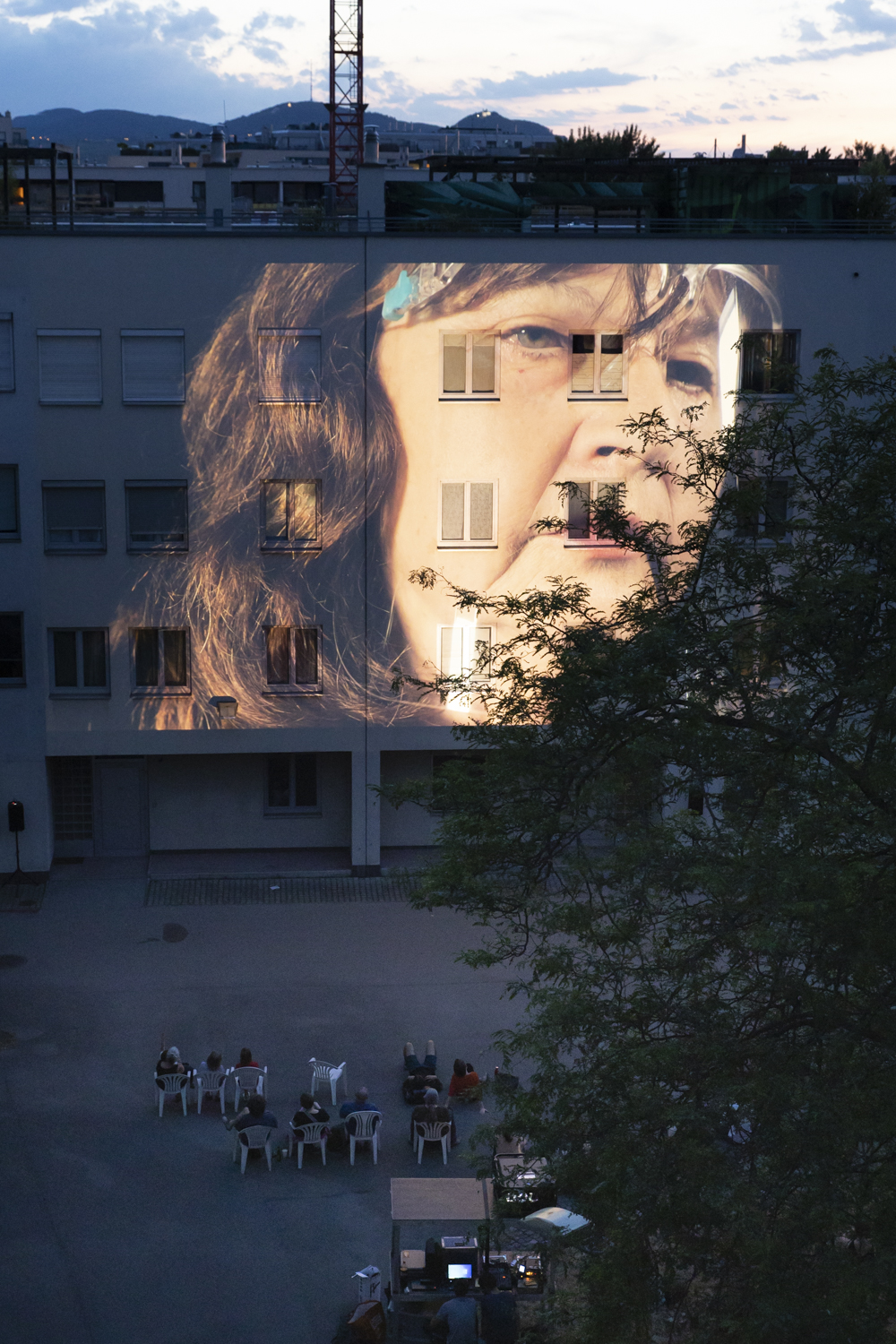 Wandertag with Anna Witt ‚Hautfront‘ 2009 (installation view) 2021.