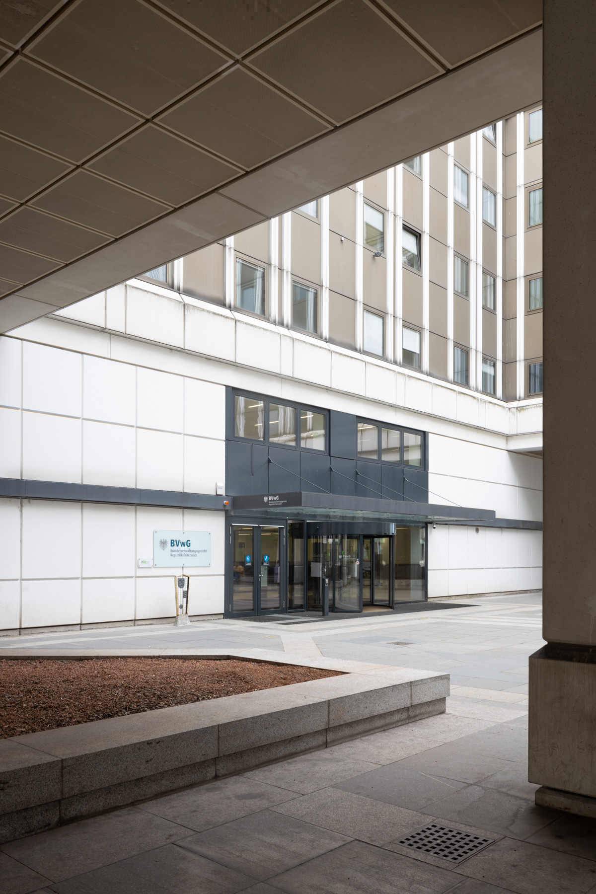 Wandertag with Martin Chramosta ‚Gehäuse‘ (installation view) 2023.